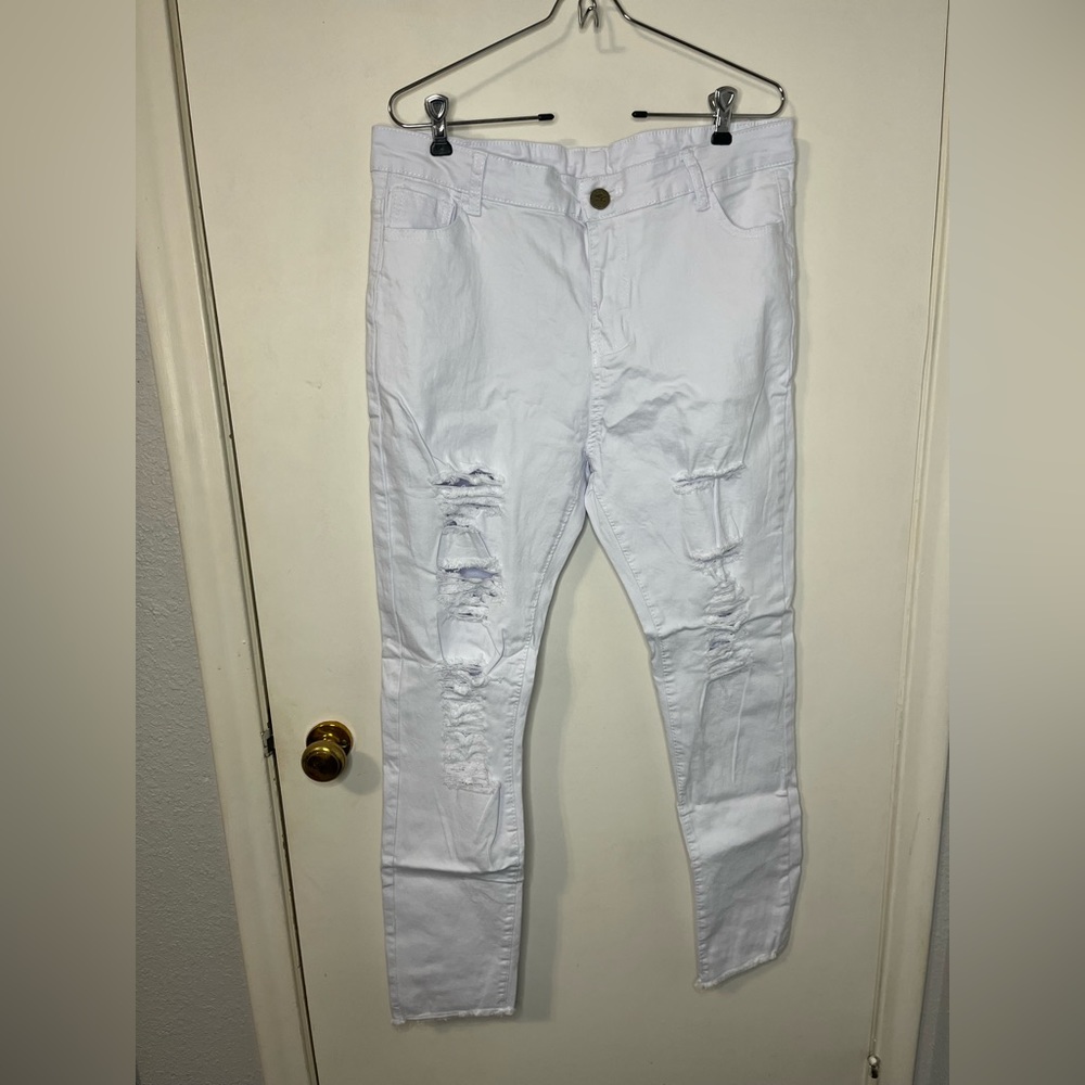 NWT Hungson Women's Distressed White Skinny Jeans, Size: 2XL